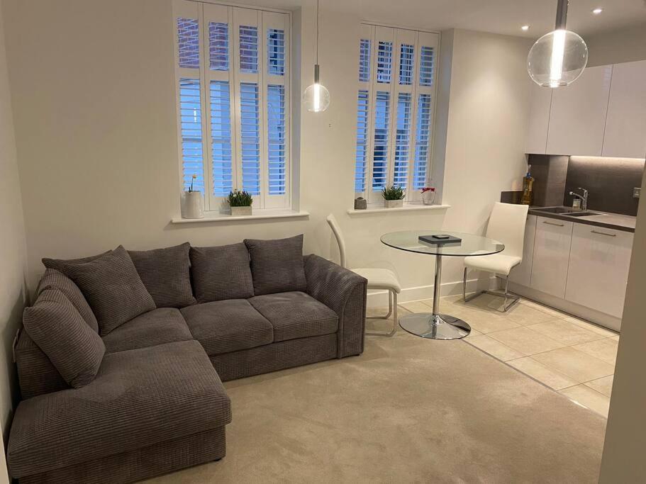 Unrivalled Location - Five Star - Worcester Apartment Exteriér fotografie